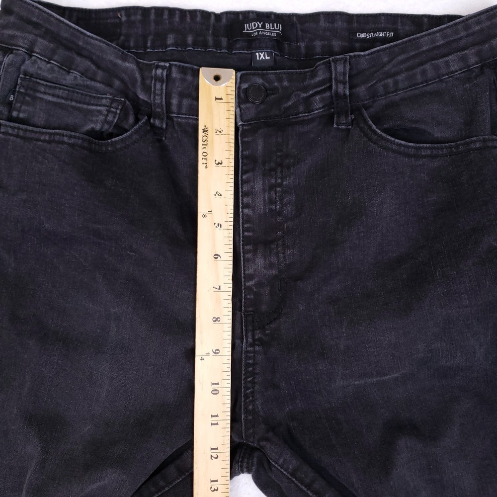 Judy Blue Jeans 1XL Black Crop Straight Fit Side Slit Stretch Plus Size - Picture 4 of 12